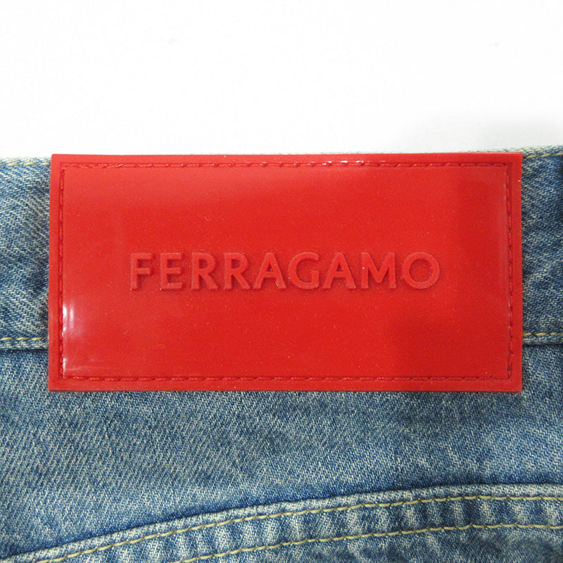 Salvatore Ferragamo | サルヴァトーレフェラガモ USED加工ジップフライデニムパンツ デニムパンツ 0764529 ブルー サイズ：52【三重本店】