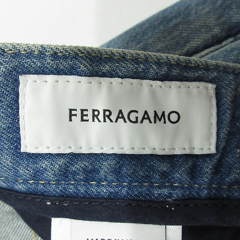 Salvatore Ferragamo | サルヴァトーレフェラガモ USED加工ジップフライデニムパンツ デニムパンツ 0764529 ブルー サイズ：52【三重本店】