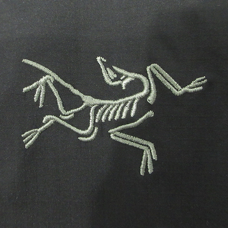 ARC'TERYX | アークテリクス ATOM SV HOODY M アトムSVフーディー ロゴ刺繍中綿ナイロンジャケット 中綿ジャケット X000009902 ブラック サイズ：XS【三重本店】