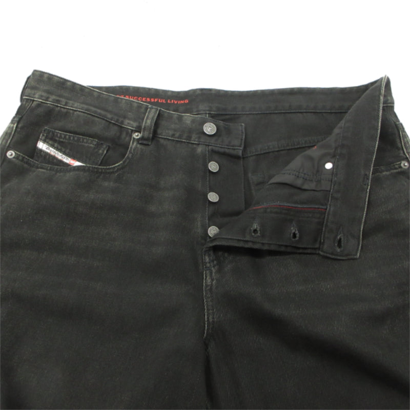 DIESEL | ディーゼル ブラックデニム ルーズ ストレート 2001 D-MACRO デニムパンツ ブラック系 サイズ：36【三重本店】