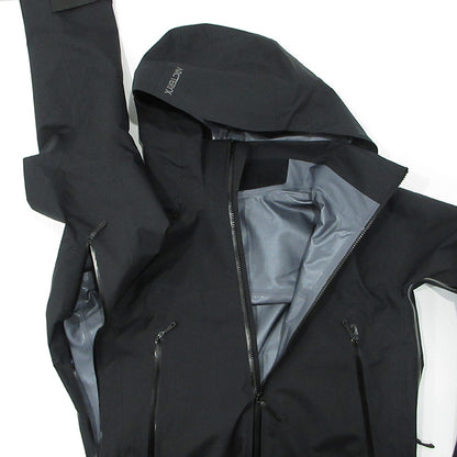 ARC'TERYX | アークテリクス Beta AR Jacket ベータARジャケット ロゴ刺繍GORE-TEXマウンテンパーカー 防水ナイロンジャケット ベンチレーション ナイロンジャケット X000009906 ブラック サイズ：M【三重本店】