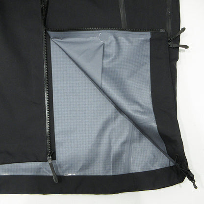 ARC'TERYX | アークテリクス Beta AR Jacket ベータARジャケット ロゴ刺繍GORE-TEXマウンテンパーカー 防水ナイロンジャケット ベンチレーション ナイロンジャケット X000009906 ブラック サイズ：M【三重本店】