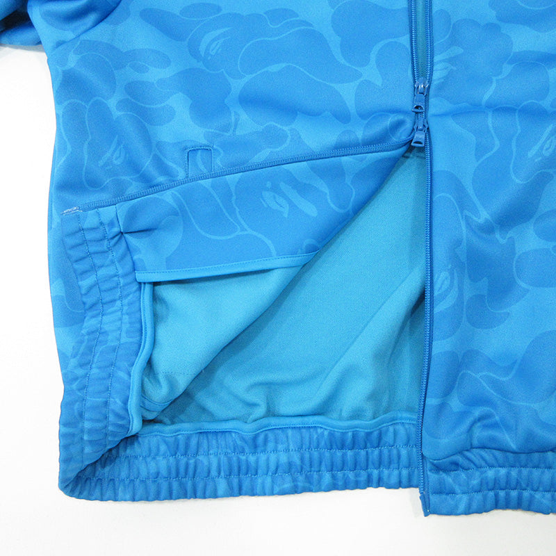 A BATHING APE | アベイシングエイプ Solid Camo Jacquard One Point Track Jacket ソリッドカモジャガードワンポイントトラックジャケット 総柄 メタルワッペン ジャージ ジャージ 001ZPL301310M ブルー サイズ：S【三重本店】