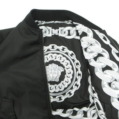 VERSACE | ヴェルサーチ MEDUSA CHAINS REVERSIBLE BOMBER JACKET メドゥーサチェーンリバーシブルボンバージャケット リバーシブル総柄中綿ジャケット ミリタリージャケット 1018824 ブラック×グレー サイズ：46【三重本店】