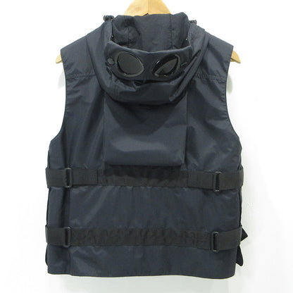 JUNYA WATANABE | ジュンヤワタナベ × C.P. Company シーピーカンパニー COMME des GARCONS コムデギャルソン W-NAME VEST ダブルネームベスト 25SS 中綿ベストライナー付きマルチポケットベスト ベスト WO-V901 ブラック サイズ：S【三重本店】