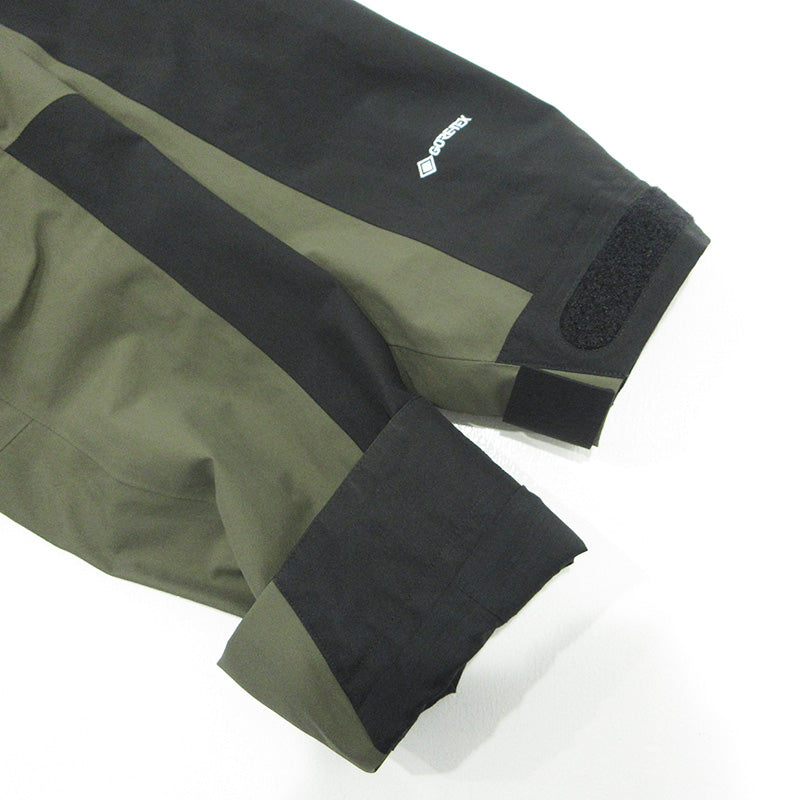THE NORTH FACE | ザ・ノースフェイス Mountain Jacket マウンテンジャケット ロゴ刺繍ナイロンジャケット マウンテンパーカー GORE-TEX マウンテンパーカー NP61800 カーキグリーン サイズ：L【三重本店】