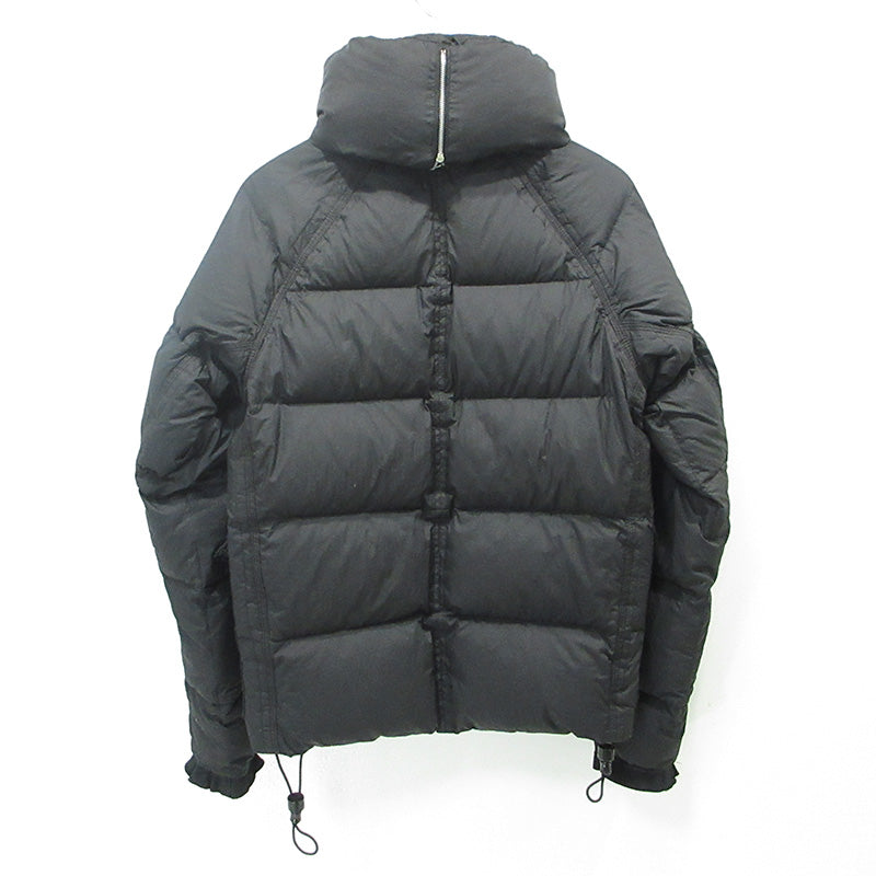 STONE ISLAND | ストーンアイランド ロゴワッペン襟2WAYダウンジャケット ダウンジャケット 47154U24 ブラック サイズ：S【三重本店】