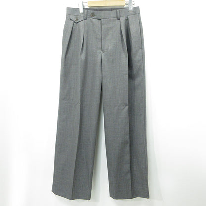 AURALEE | オーラリー BLUEFACED WOOL TWO-TUCK SLACKS ブルーフェイスウール２タックスラックス ウールパンツ その他ボトムス A25AP05BS グレー サイズ：2【三重本店】