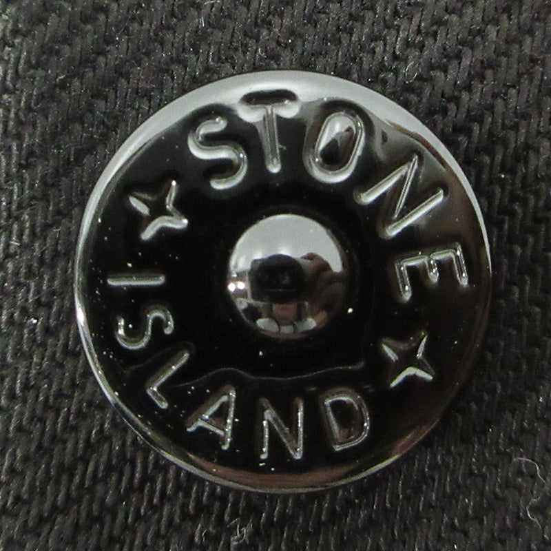 STONE ISLAND | ストーンアイランド BULL DENIM-TC Straight leg Jeans 25AW ストレートレッグボタンフライデニムパンツ ロゴワッペン付き デニムパンツ K2S15J100005 ブラック サイズ：30【三重本店】