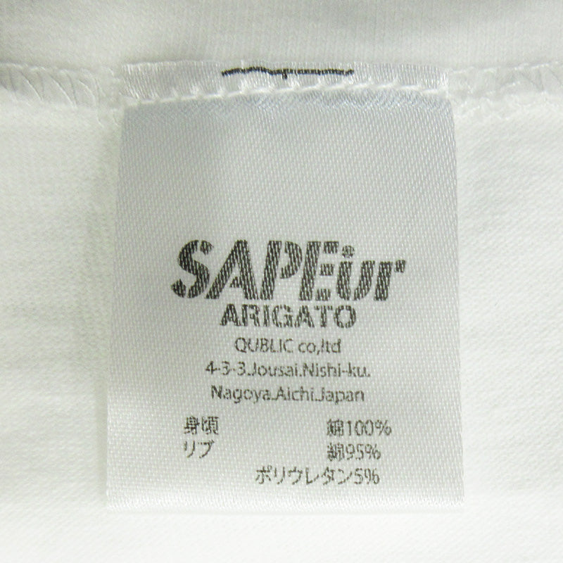 SAPEur | サプール カーゴベース スタンプ20個達成 23年 フォトプリント半袖Ｔシャツ 半袖Ｔシャツ ホワイト サイズ：L【三重本店】