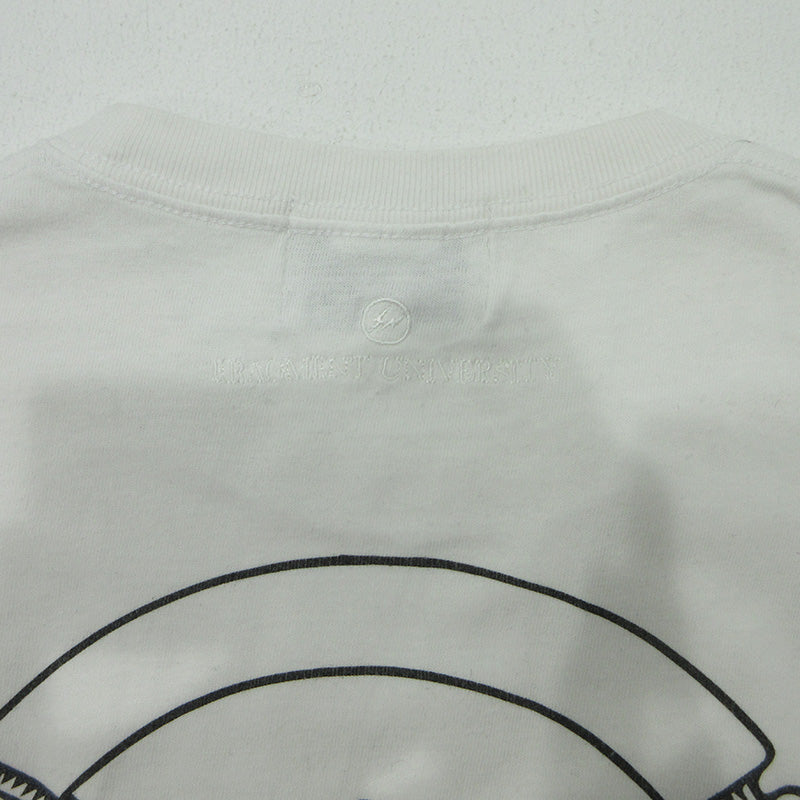 FRAGMENT | フラグメント UNIVERSITY ユニバーシティ ロゴプリント半袖Tシャツ 半袖Ｔシャツ FRGMT-T4 ホワイト サイズ：L【三重本店】