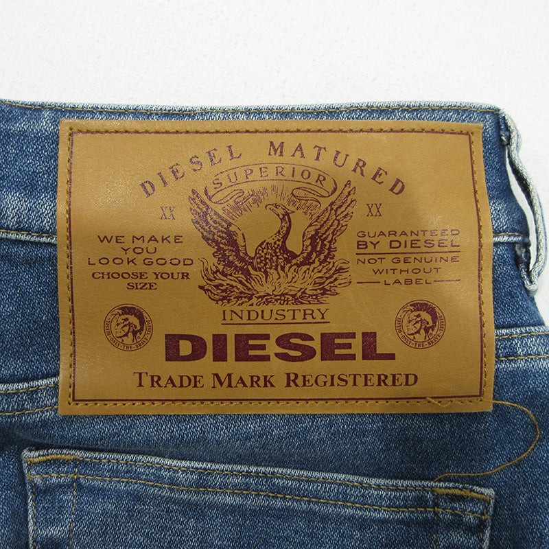 DIESEL | ディーゼル D-EARUE USED加工ジップフライフレアデニムパンツ ダメージ加工 切替え パッチワーク デニムパンツ 009NP ブルー サイズ：27【三重本店】
