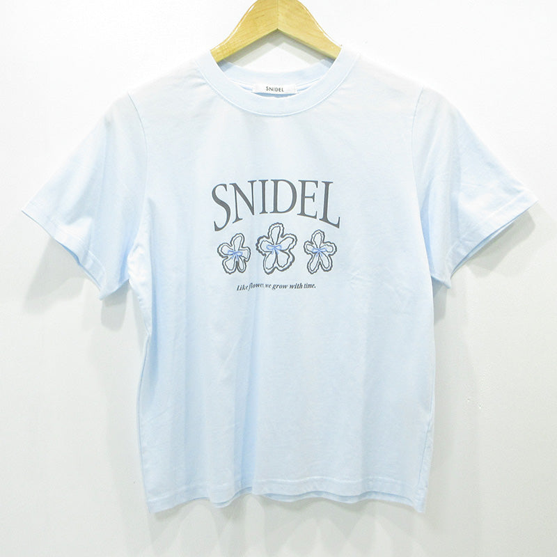 snidel | スナイデル ロゴプリント半袖Tシャツ BOUQUET OF JOY 20周年記念 花柄 サイズ：ONE SIZE 半袖Ｔシャツ SWCT252018 ブルー【三重本店】