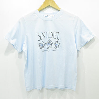 snidel | スナイデル ロゴプリント半袖Tシャツ BOUQUET OF JOY 20周年記念 花柄 サイズ：ONE SIZE 半袖Ｔシャツ SWCT252018 ブルー【三重本店】