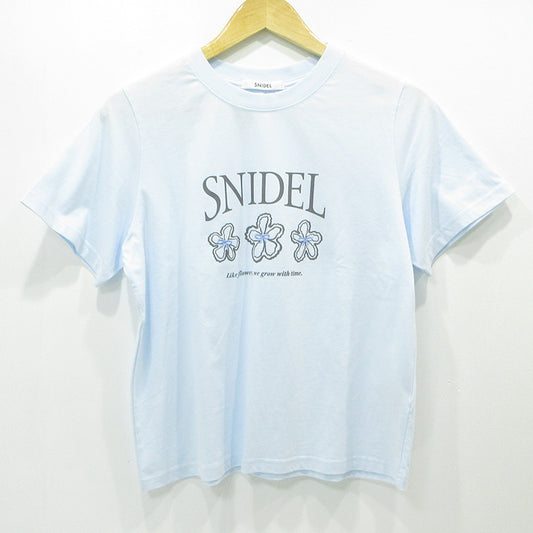 snidel | スナイデル ロゴプリント半袖Tシャツ BOUQUET OF JOY 20周年記念 花柄 サイズ：ONE SIZE 半袖Ｔシャツ SWCT252018 ブルー【三重本店】