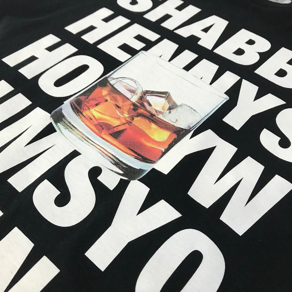 WHIMSY | ウィムジー SHABBY HENNYS Queens 半袖Ｔシャツ ブラック サイズ：L【倉吉店】【代金引換不可・日時指定不可】【ポスト投函】
