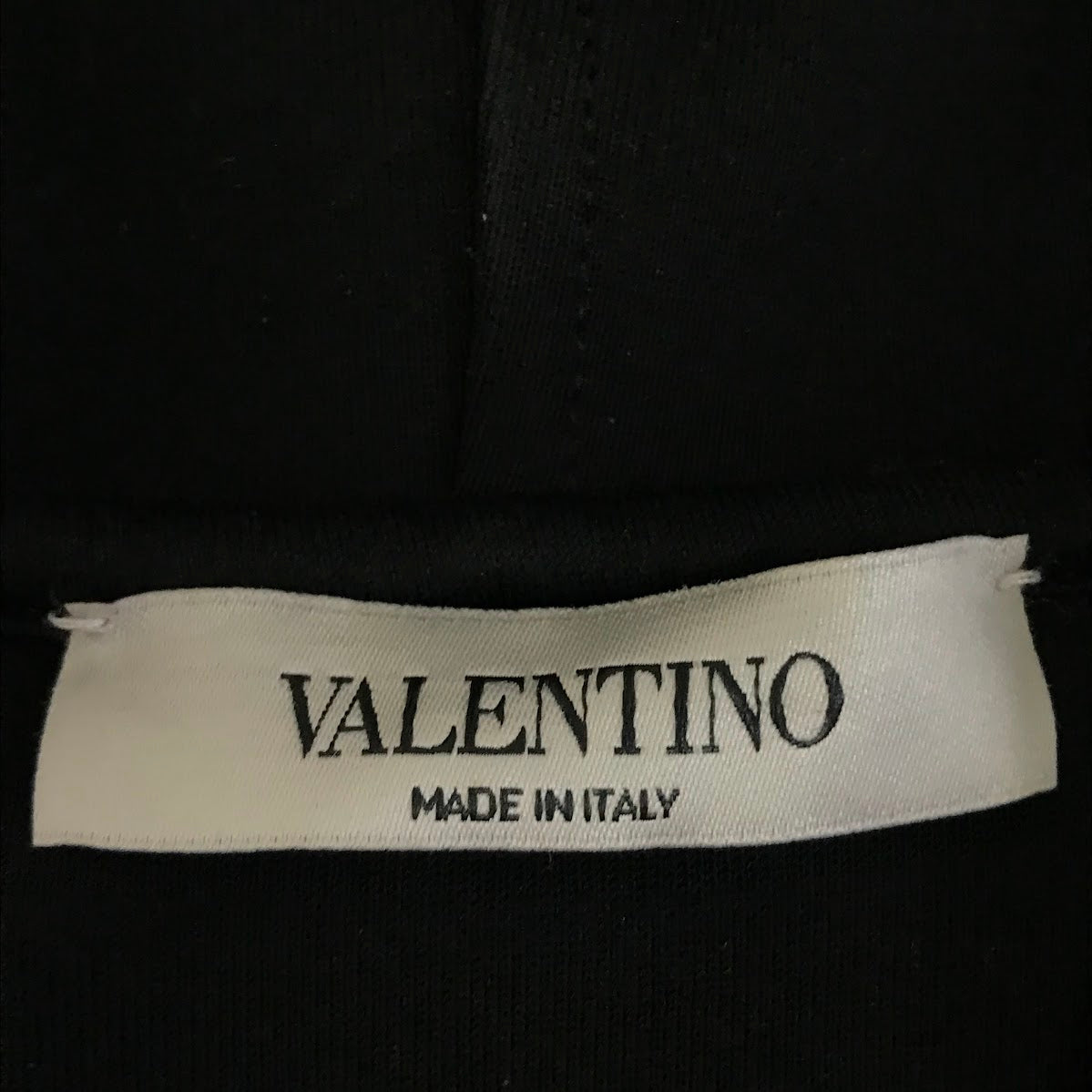 Valentino | ヴァレンチノ ON LOVE プルオーバーパーカー パーカー TV3MF08R62Y ブラック サイズ：L【倉吉店】