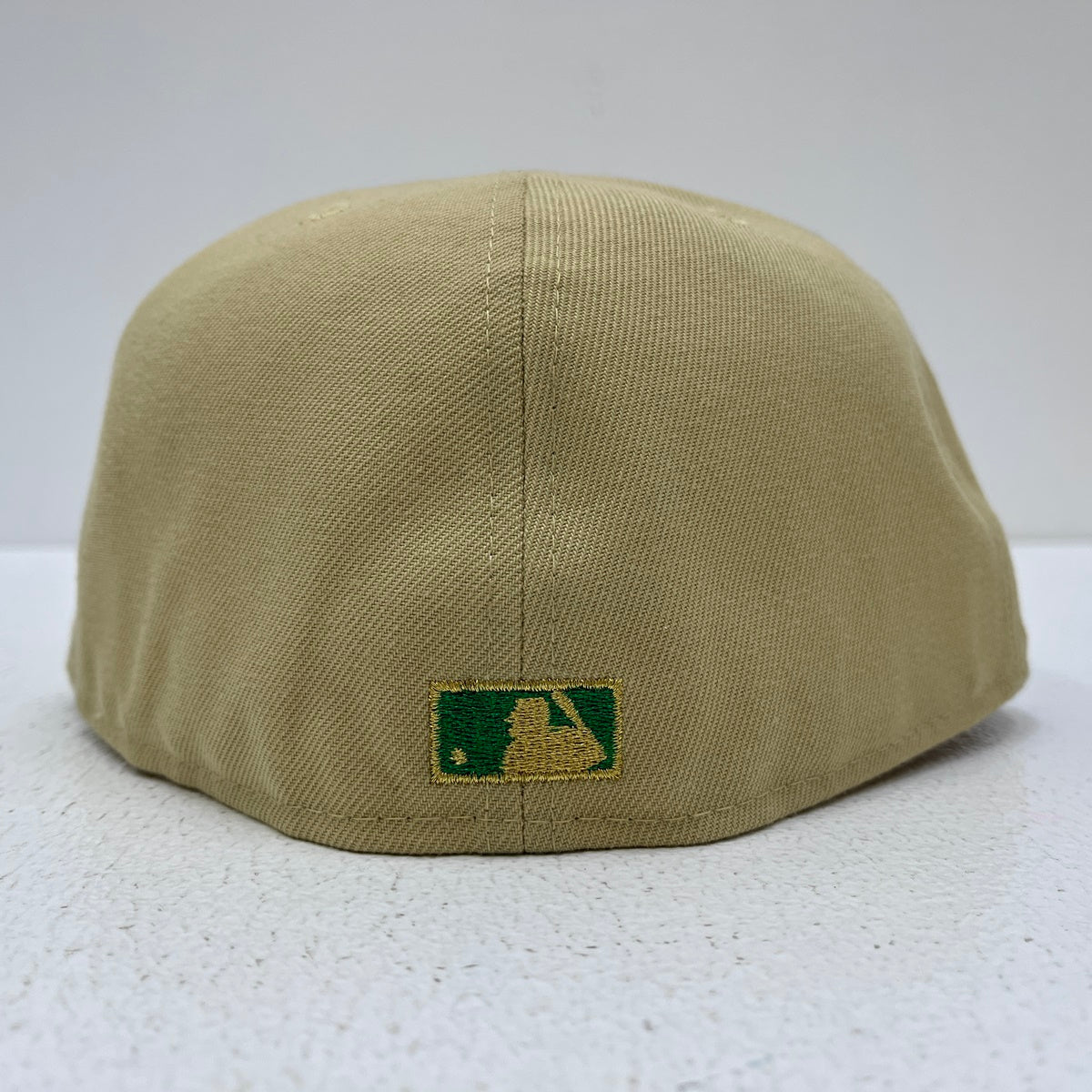 NEW ERA | ニューエラ 7 5/8 (60.6cm) CHICAGO CABS 海外別注 2016ﾜｰﾙﾄﾞﾁｬﾝﾋﾟｵﾝ キャップ 59FIFTY ベージュ【加古川店】