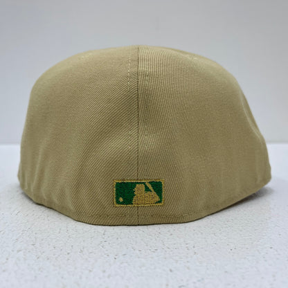 NEW ERA | ニューエラ 7 5/8 (60.6cm) CHICAGO CABS 海外別注 2016ﾜｰﾙﾄﾞﾁｬﾝﾋﾟｵﾝ キャップ 59FIFTY ベージュ【加古川店】