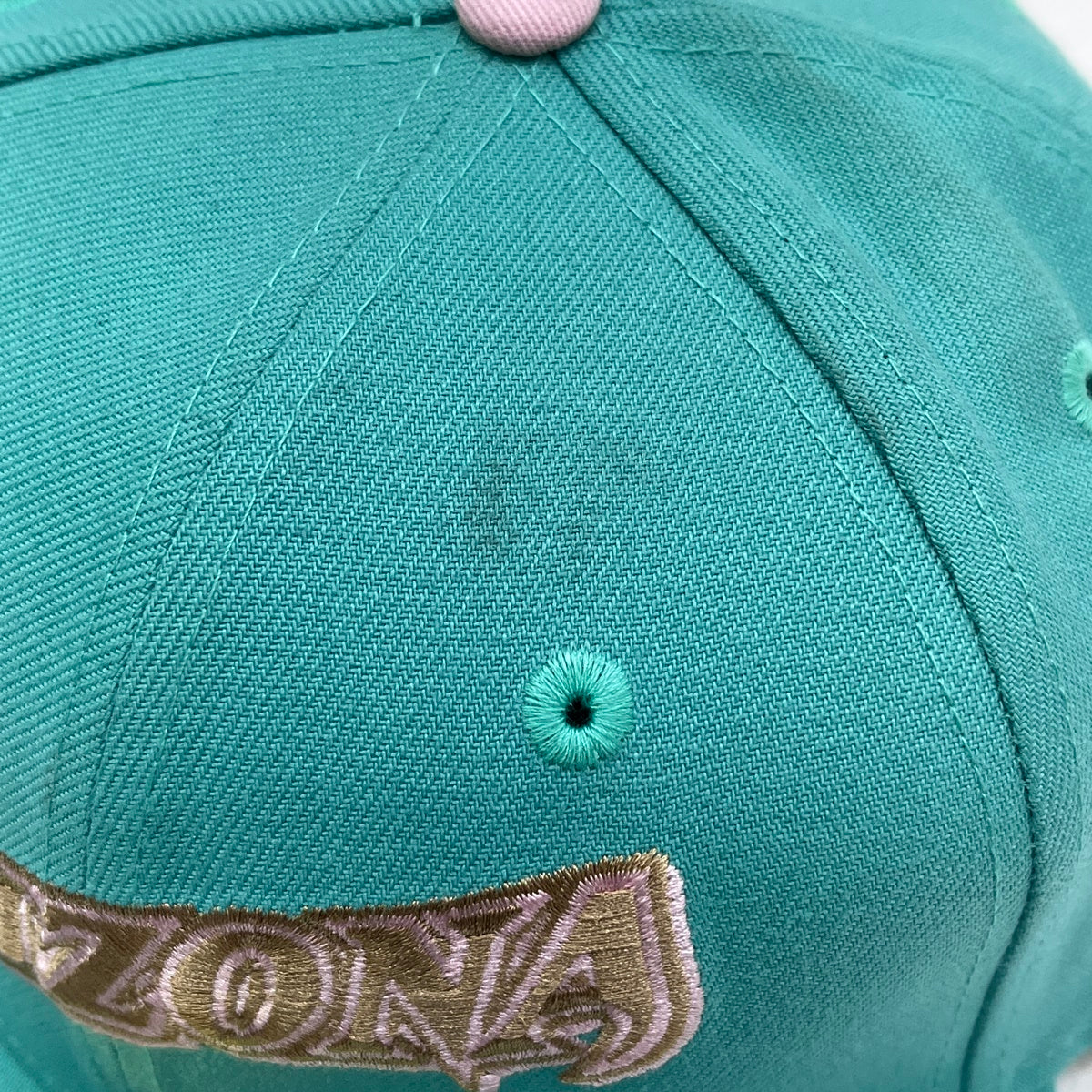 NEW ERA | ニューエラ 7 1/2 (59.6cm) ARIZONA DIAMOND BACKS 海外別注 2001WORLD SERIES キャップ 59FIFTY ライトグリーン【加古川店】