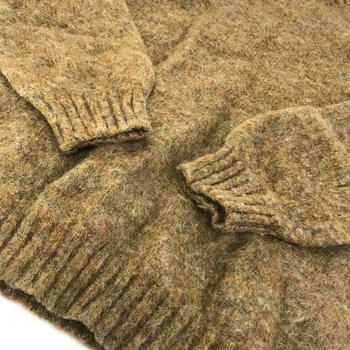 Peter Blance Shetland｜ピーターブランス ウールセーター スコットランド製 ニット セーター カーキ【倉吉店】