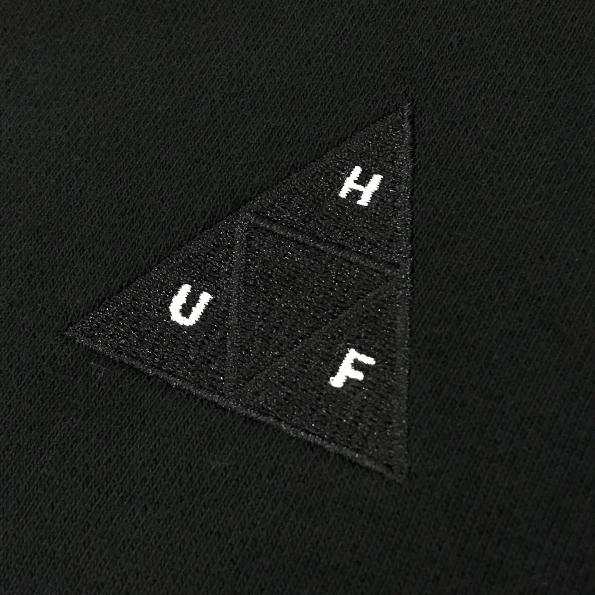 HUF | ハフ SUMMIT FRENCH TERRY P/O HOODIE プルオーバーパーカー パーカー FL00065 ブラック サイズ：M【倉吉店】