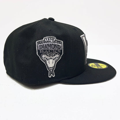 NEW ERA | ニューエラ 7 5/8 (60.6cm) DIAMOND BACKS 海外別注 1998球団創設ﾊﾟｯﾁ キャップ 59FIFTY ブラック【加古川店】