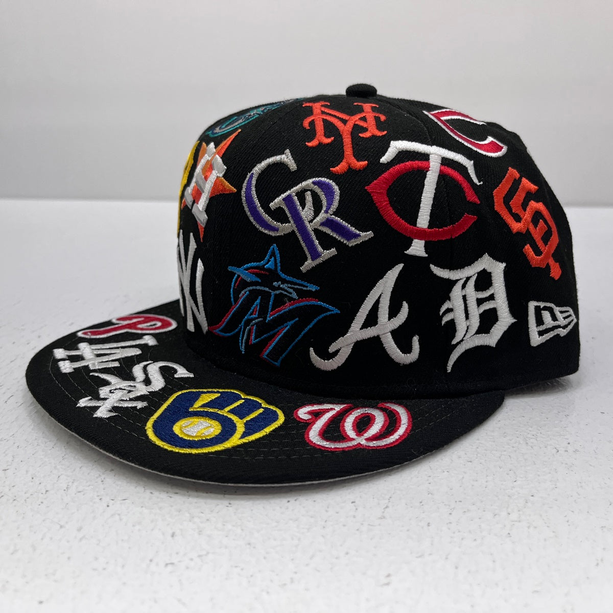 NEW ERA | ニューエラ TEAM LOGO ALL OVER キャップ 9FORTY【加古川店】
