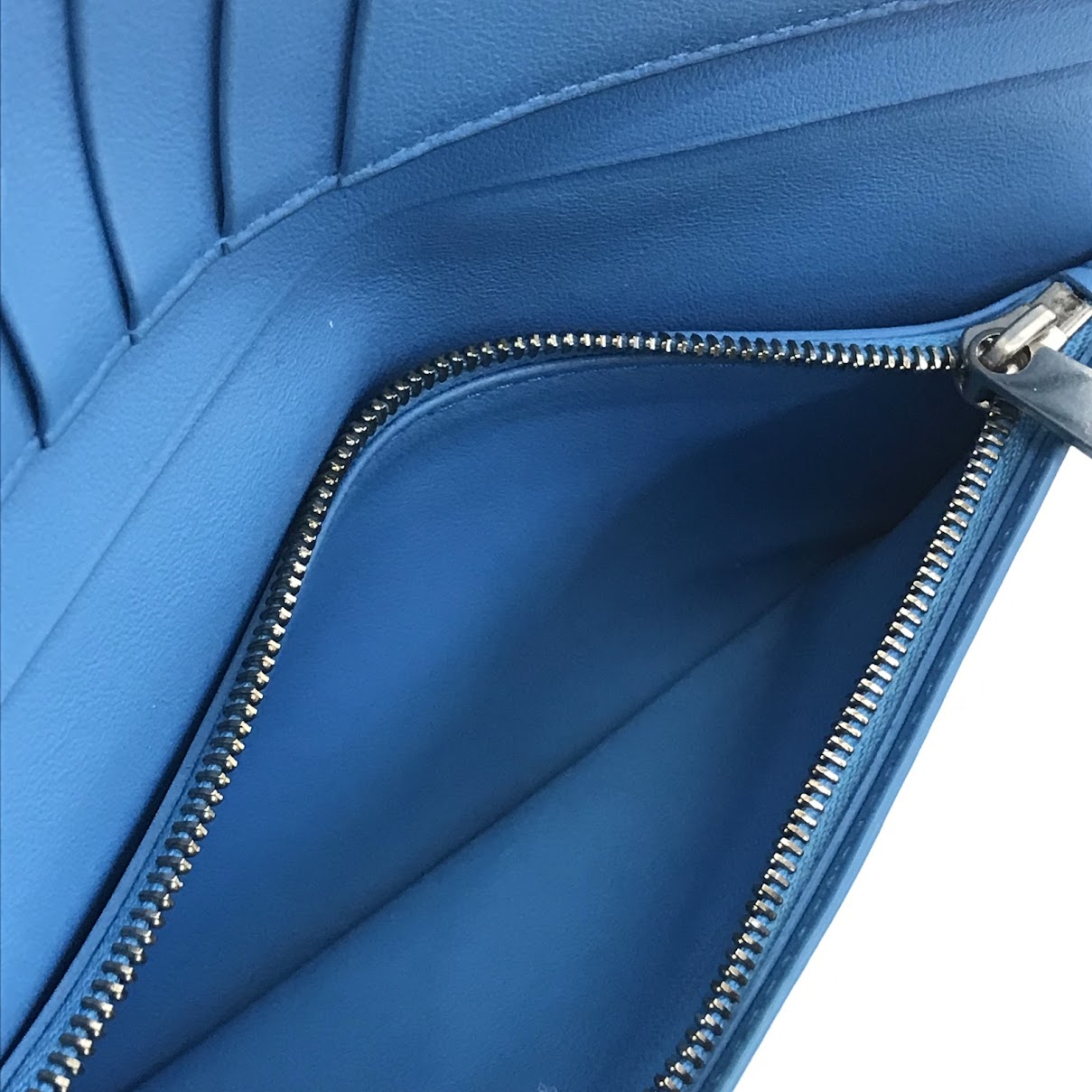 BOTTEGA VENETA | ボッテガヴェネタ 二つ折り長財布 長財布 629688 ブラック【倉吉店】