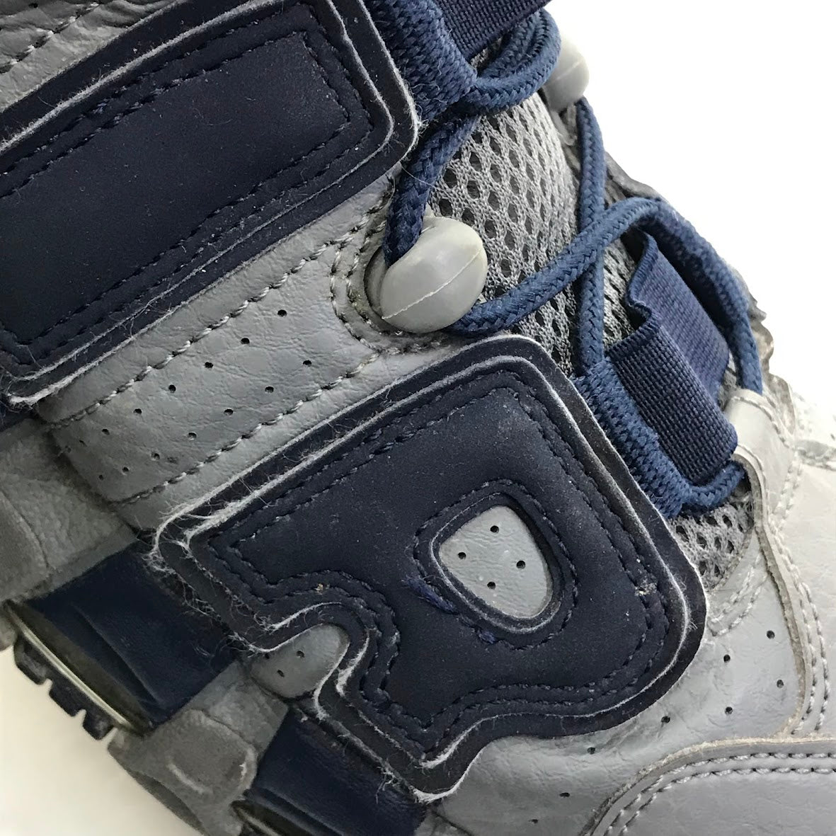 NIKE | ナイキ AIR MORE UPTEMPO 96 'HOYAS' モアテン スニーカー 921948-003 グレー 28.5cm【倉吉店】