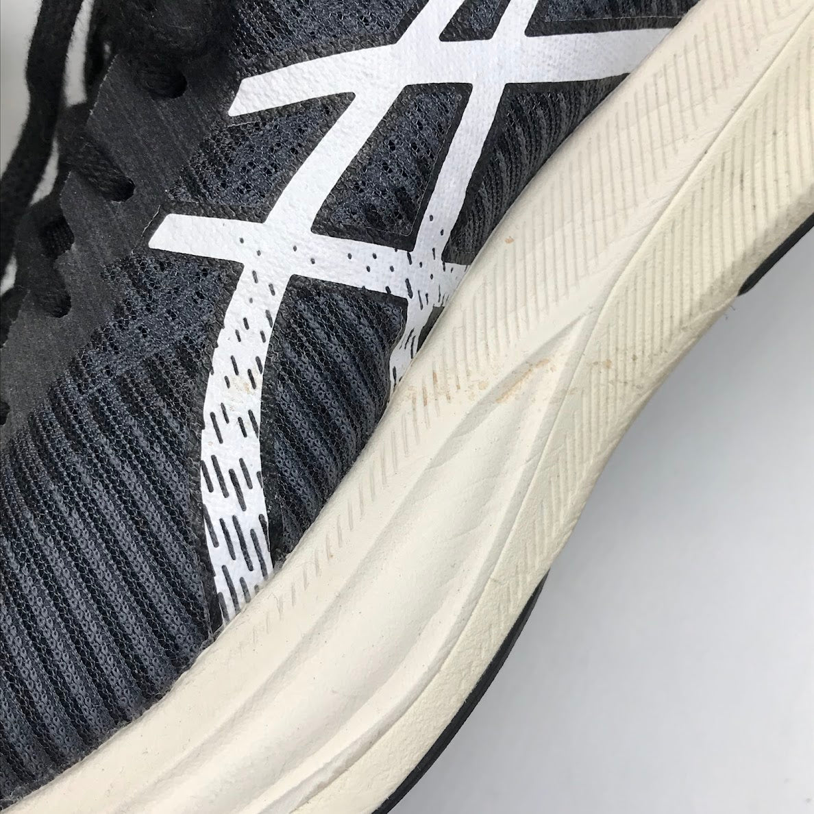 asics | アシックス MAGIC SPEED 2 ランニングシューズ スニーカー 101B443 ブラック 26cm【倉吉店】