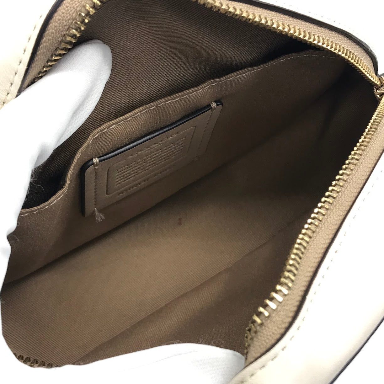 COACH | コーチ ホースアンドキャリッジ ショルダーバッグ 04057 アイボリー系【倉吉店】