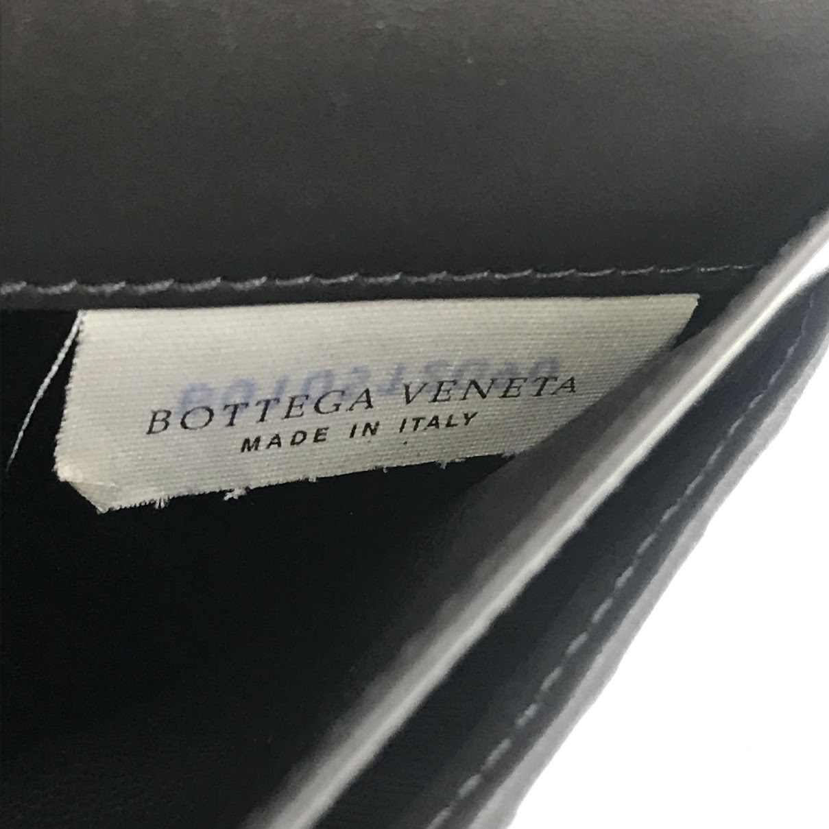 BOTTEGA VENETA | ボッテガヴェネタ イントレチャート 二つ折り長財布 長財布 272541 グレー【倉吉店】