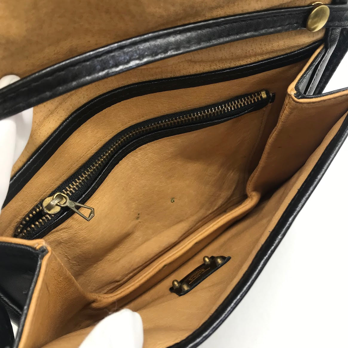 MCM | エム・シー・エム ヴィセトス柄 ショルダーバッグ ブラック【倉吉店】