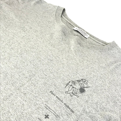 POET MEETS DUBWISE(ポエット・ミーツ・ダブワイズ) × ジェリーマルケス 長袖Ｔシャツ グレー サイズ：L【倉吉店】【代金引換不可・日時指定不可】【ポスト投函】