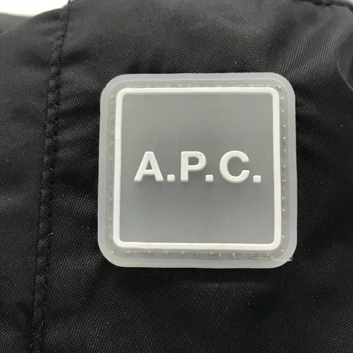 A.P.C | アーペーセー ロゴパッチバケットハット サイズ:60 ハット PSAHT-M24118 ブラック【倉吉店】