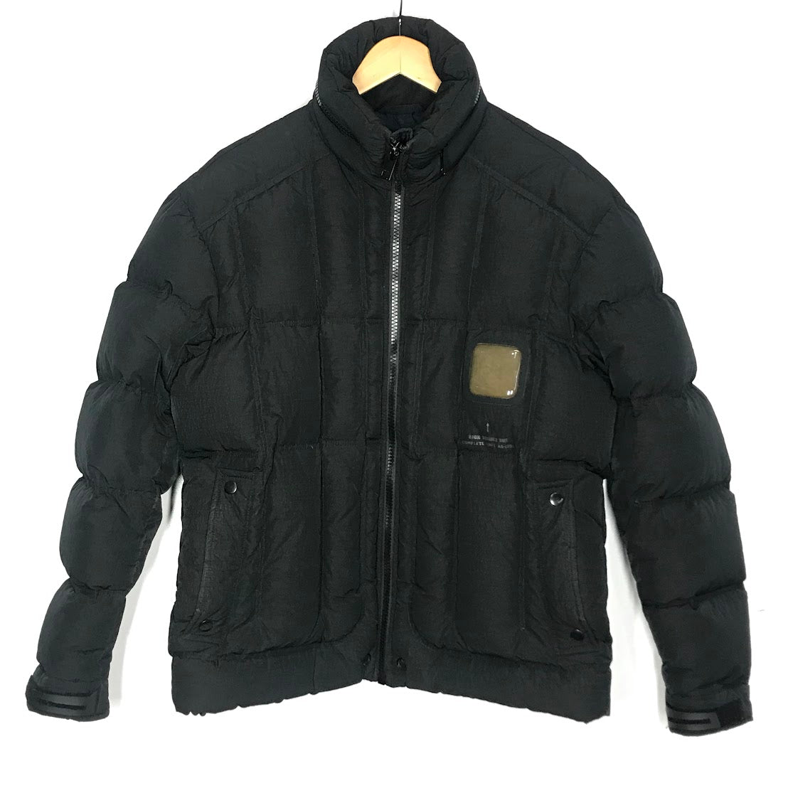 DIESEL | ディーゼル ダウンジャケット 00SWEN-W-PETR-0DAVV ブラック サイズ：M【倉吉店】