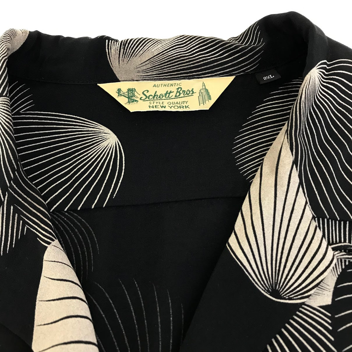 schott | ショット 25SS RAYON SHIRT SHELL 総柄 半袖シャツ 782-5123015 ブラック サイズ：XXL【倉吉店】