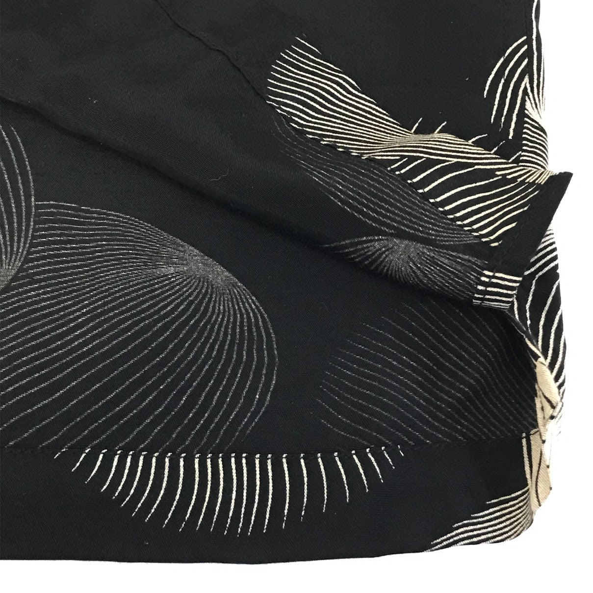 schott | ショット 25SS RAYON SHIRT SHELL 総柄 半袖シャツ 782-5123015 ブラック サイズ：XXL【倉吉店】