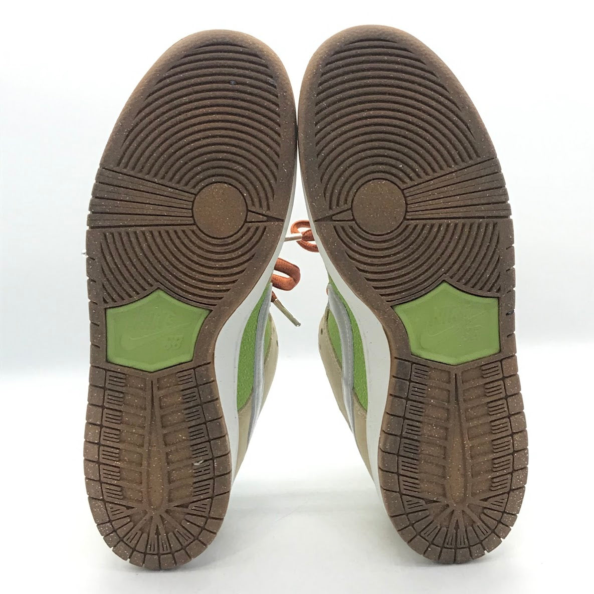 NIKE | ナイキ SB DUNK LOW PRO WC ’ESCARGOT’ スニーカー FQ7585-200 セサミ/メタリック シルバー 27.5cm【倉吉店】