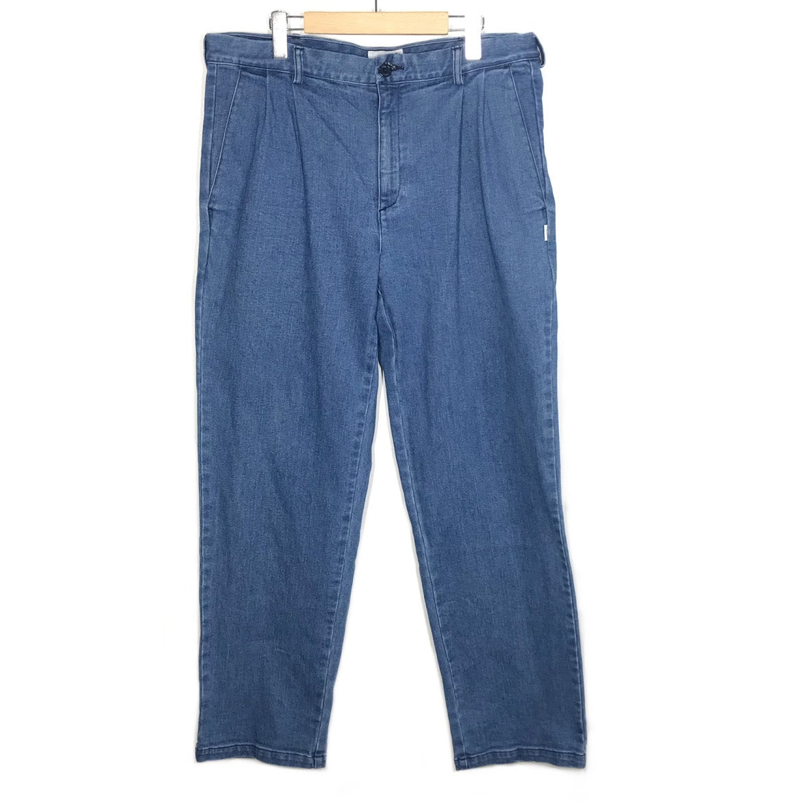 W)TAPS | ダブルタップス 22SS TROUSERS COTTON DENIM デニムパンツ 221WVDT-PTM04 ブルー サイズ：4【倉吉店】