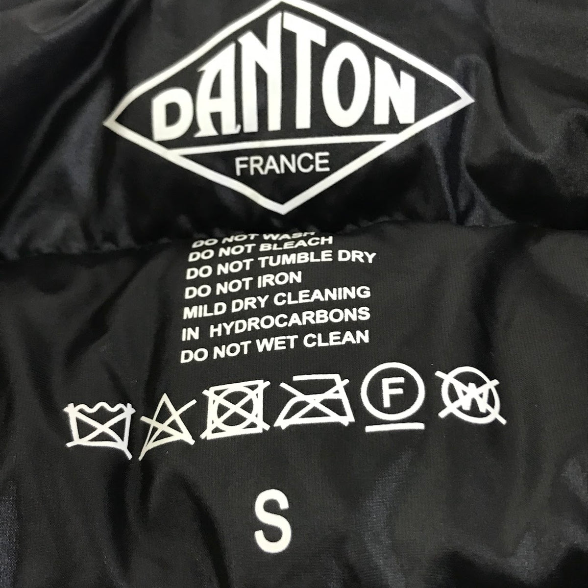 Danton | ダントン ノーカラー ダウンジャケット KW32-115-02 ブラック サイズ：S【倉吉店】