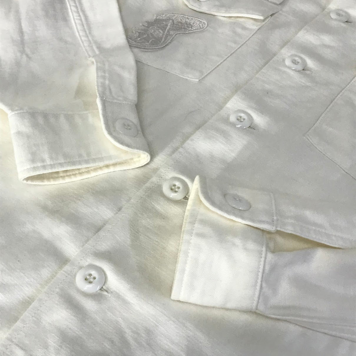 marka | マーカ ワッペン付き 長袖シャツ M15B-03SH01C ホワイト サイズ：2【倉吉店】