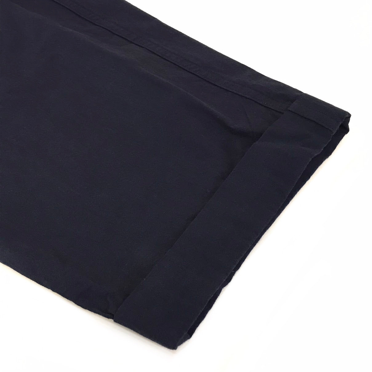 MHL | エムエイチエル CRISP COTTON CHAMBRAY TROUSERS トラウザーパンツ パンツ 596-6140206 ネイビー サイズ：L【倉吉店】