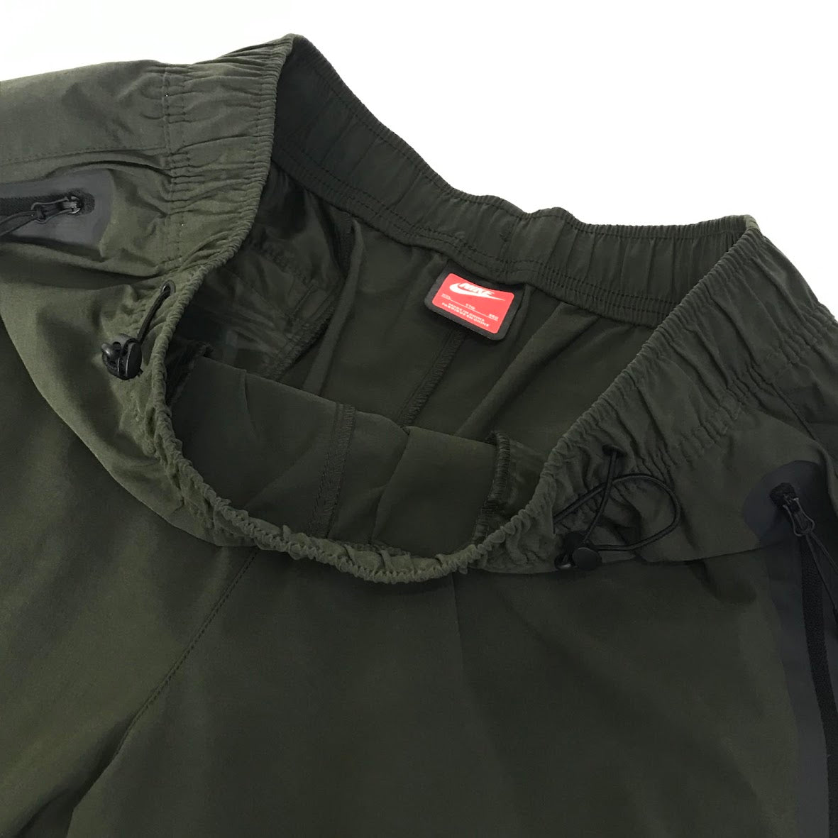 NIKE | ナイキ TECH WOVEN OPEN HEM PANT ナイロンパンツ パンツ HM7159-356 カーキ サイズ：XXL【倉吉店】