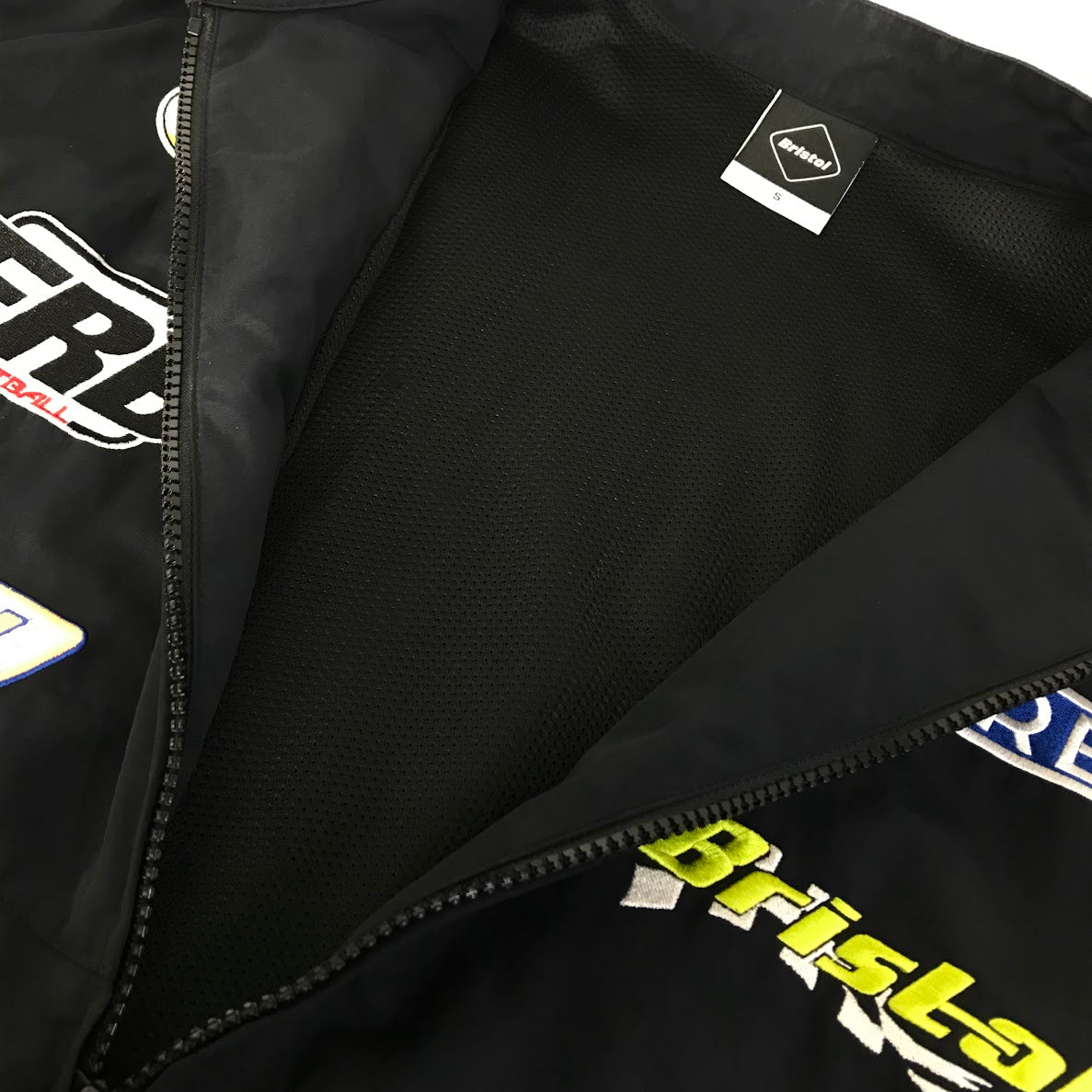 FCRB | エフシーアールビー 19SS MULTI LOGO SUPPORTER JACKET マルチロゴ サポータージャケット ナイロンジャケット FCRB-190026 ブラック サイズ：S【倉吉店】