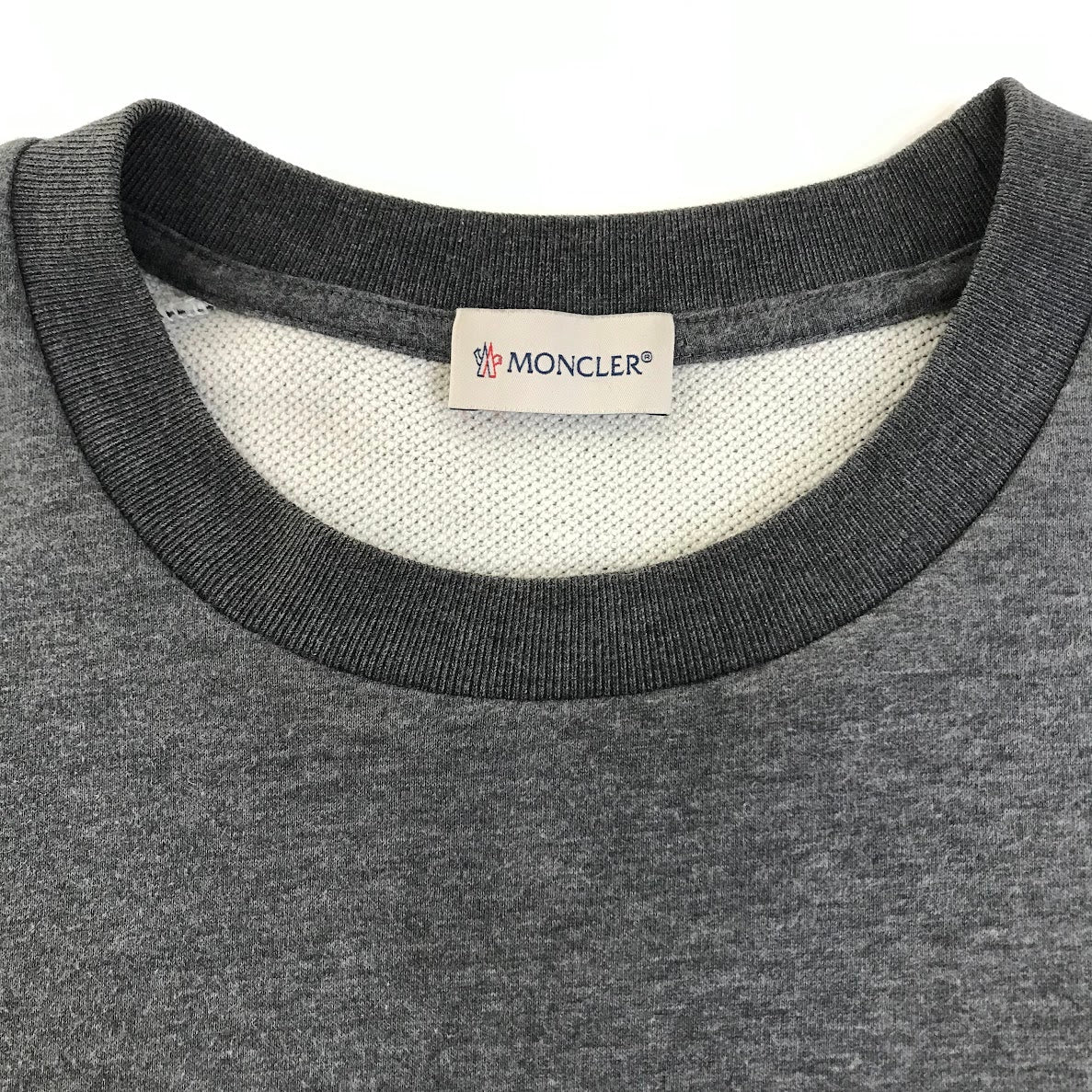 MONCLER | モンクレール FELPA GIROCOLLO スウェット J20918G00026 89A8F グレー サイズ：L【倉吉店】
