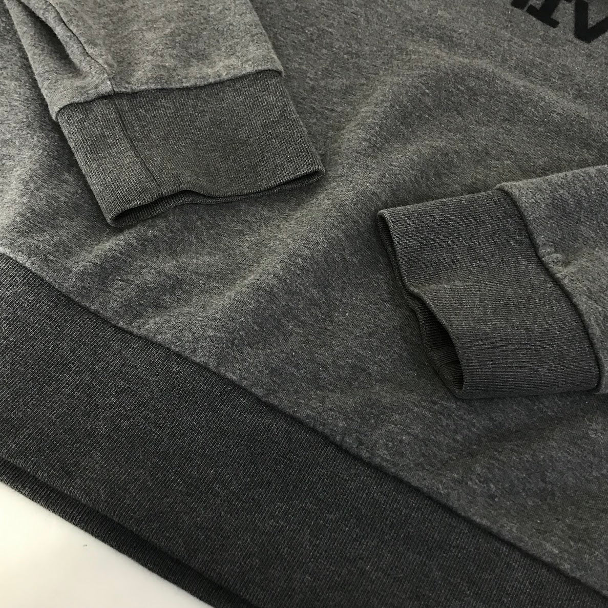 MONCLER | モンクレール FELPA GIROCOLLO スウェット J20918G00026 89A8F グレー サイズ：L【倉吉店】