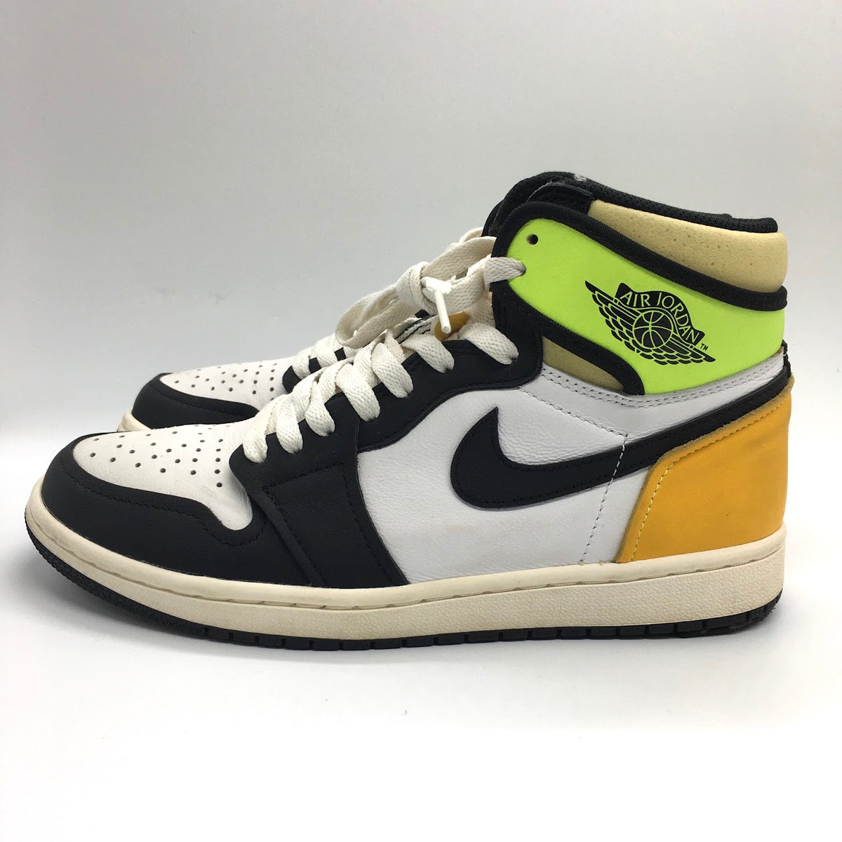 NIKE | ナイキ Air Jordan 1 High OG 'Volt Gold' エアジョーダン スニーカー 55508-118 イエロー 25.5cm【倉吉店】