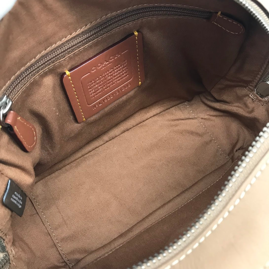 COACH | コーチ CAMERA BAG カメラバッグ シグネチャーPVC ショルダーバッグ 31208 ベージュ【倉吉店】